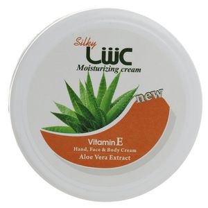 نقد و بررسی کرم مرطوب کننده عش مدل Aloe Vera Extract حجم 100 میلی لیتر توسط خریداران
