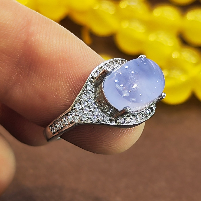 انگشتر نقره زنانه مدل عقیق یمانی کد 774 انگشتر نقره زنانه مدل عقیق یمانی کد 774