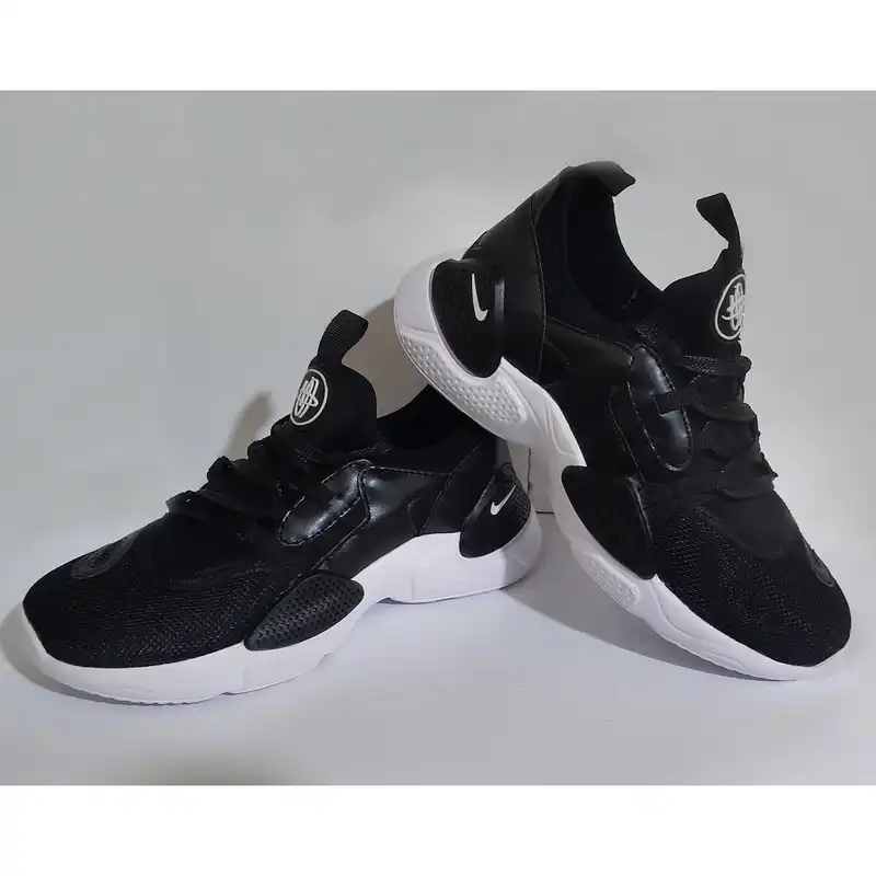 کفش پیاده روی مدل horach 11