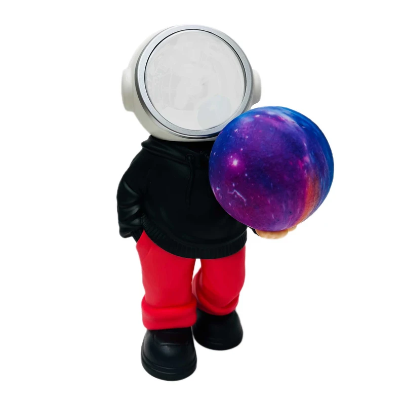 اسپیکر بلوتوثی مدل فضانورد اسپرت همراه چراغ خواب کد YM 121