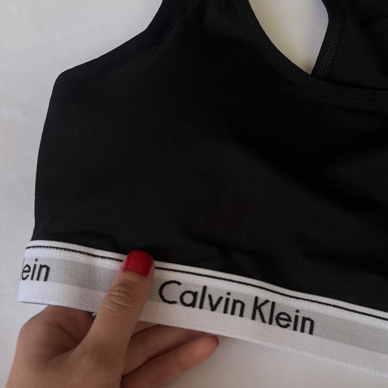 ست نیم تنه و شورت زنانه مدل بکلس مرلین رنگ مشکی