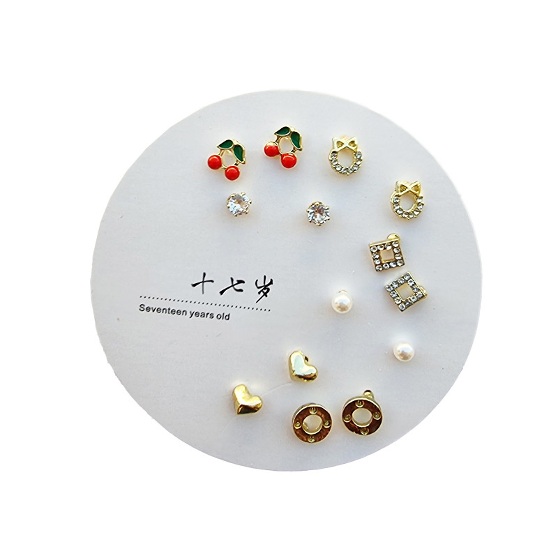 گوشواره زنانه مدل آلبالو مجموعه 7 عددی