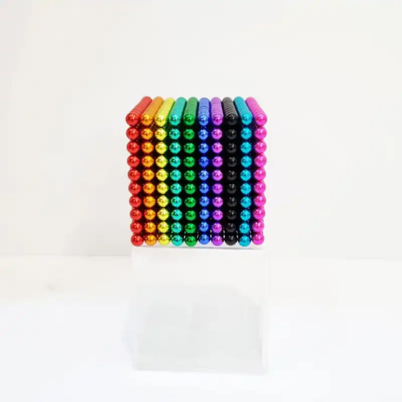 ساختنی مدل باکی بال مگنتی رنگی