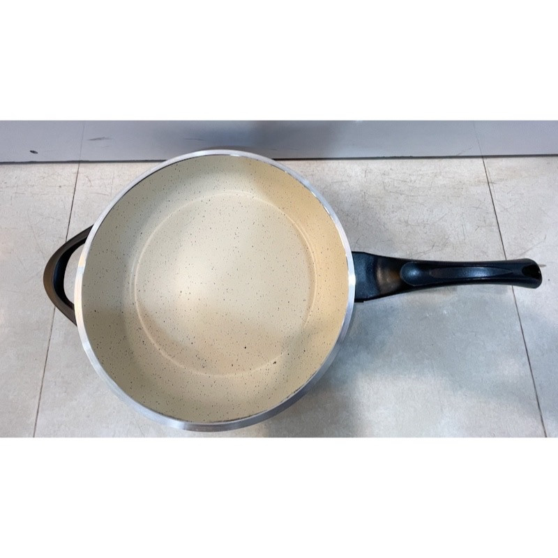 تابه عروس مدل تکدسته ویکتوریا کد 1401 سایز 28