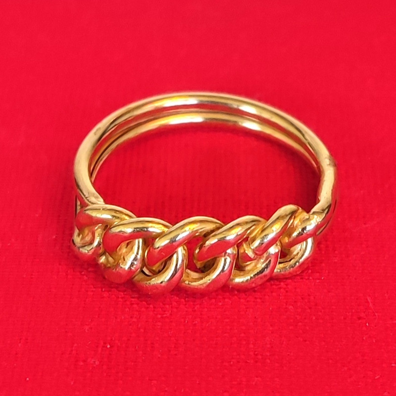 انگشتر طلا 18 عیار زنانه مدل R00106 انگشتر طلا 18 عیار زنانه مدل R00106