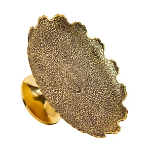 شیرینی خوری قلم زنی برنجی مدل طاووس لب قلعه سیاه قلم کد 596704