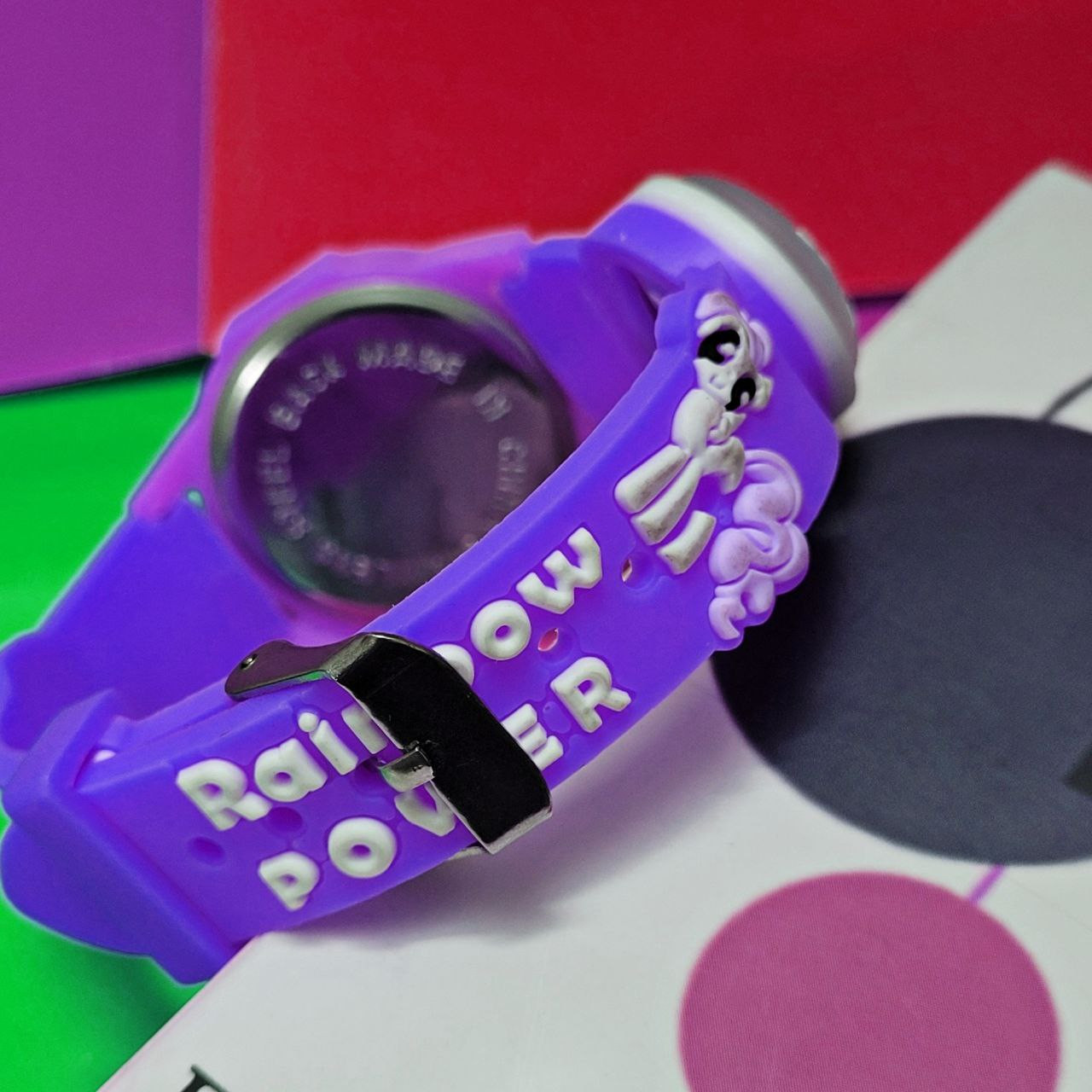 ساعت مچی عقربه ای بچگانه مدل چراغدار 010