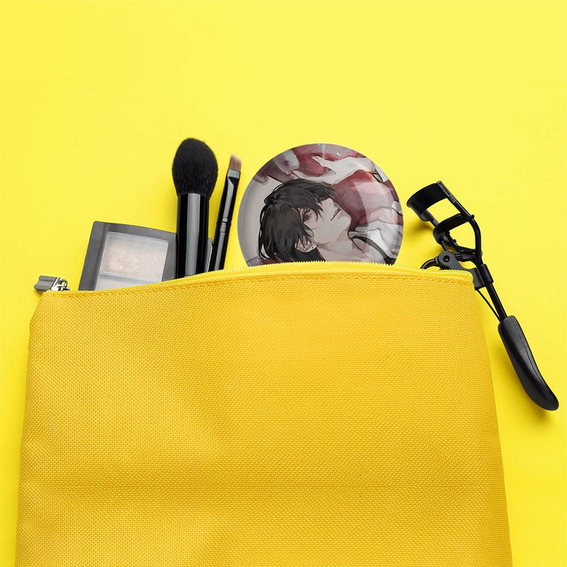 آینه جیبی خندالو مدل یوشیدا انیمه مرد اره ای Chainsaw Man  کد 22330