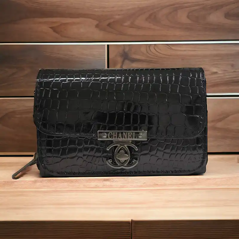 کیف دوشی زنانه مدل Bs108