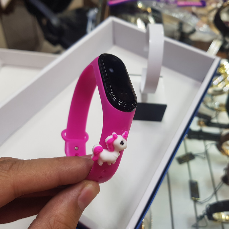 ساعت مچی دیجیتال بچگانه مدل اسب تک شاخ کد 88ki001