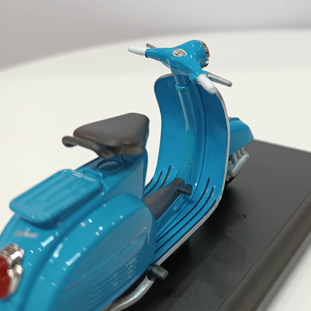 ماکت موتور ولی مدل وسپا 150cc ماکت موتور ولی مدل وسپا 150cc