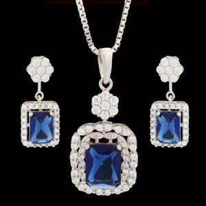 نیم ست طلا 18 عیار زنانه طلای مستجابی کد 001