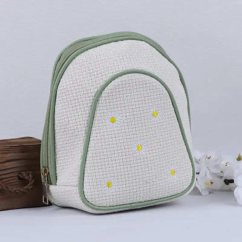 کوله پشتی زنانه مدل بابونه12