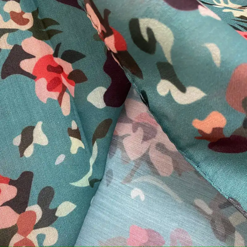 روسری زنانه مدل نخ اسپان منگوله دار کد 1331