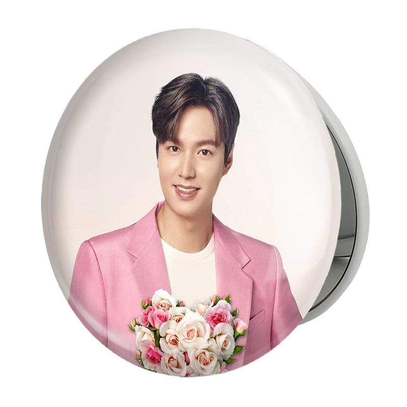 آینه جیبی خندالو طرح لی مین هو Leemin ho مدل تاشو کد 12378 