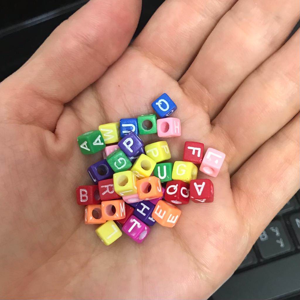 مهره دستبند مدل حروف انگلیسی کد 465 بسته 200 عددی