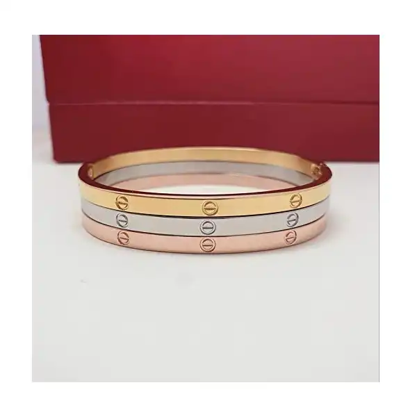 دستبند زنانه مدل لاو ظریف 40