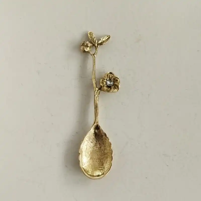 قاشق آجیل خوری برنزی طرح شکوفه کد S-4201