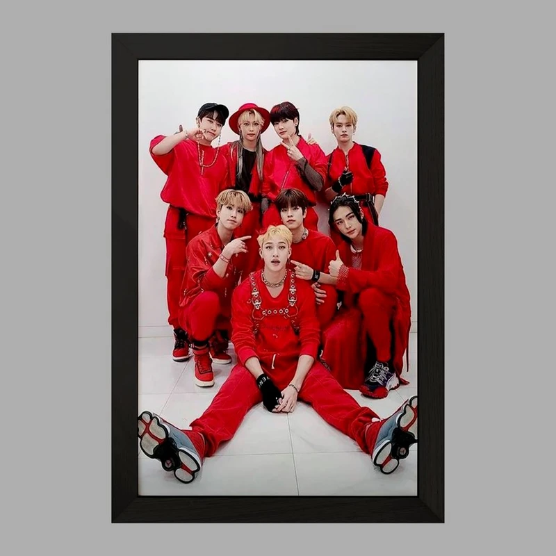 تابلو خندالو مدل گروه استری کیدز Stary Kids  کد 16918