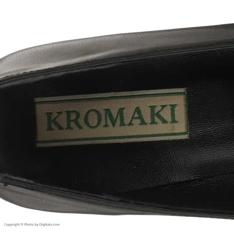کفش زنانه کروماکی مدل km8087
