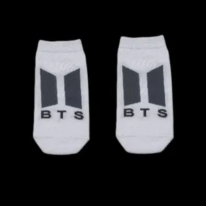 جوراب زنانه مدل BTS bt21