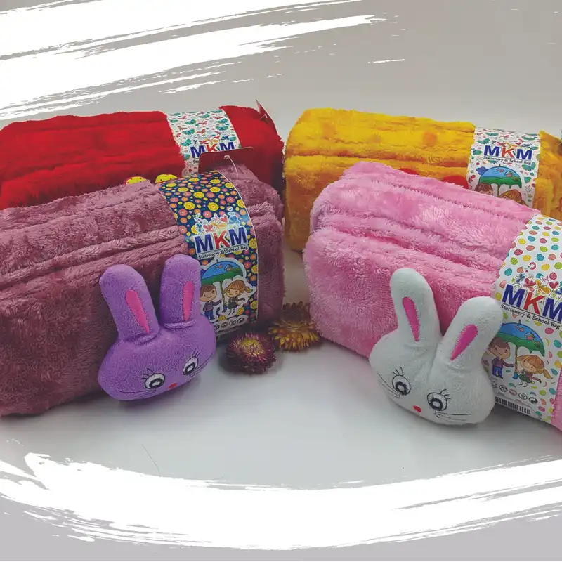 جامدادی ام کا ام مدل پولیشی سه زیپ