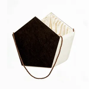 جعبه هدیه کد 320