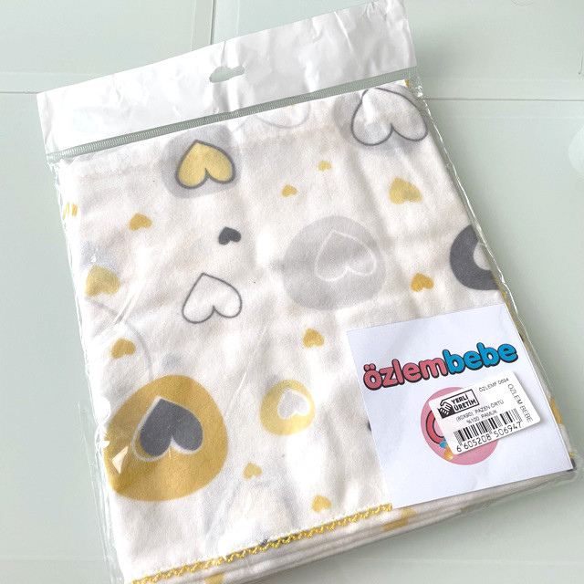 ملحفه کودک اوزلم بیبی مدل قلب