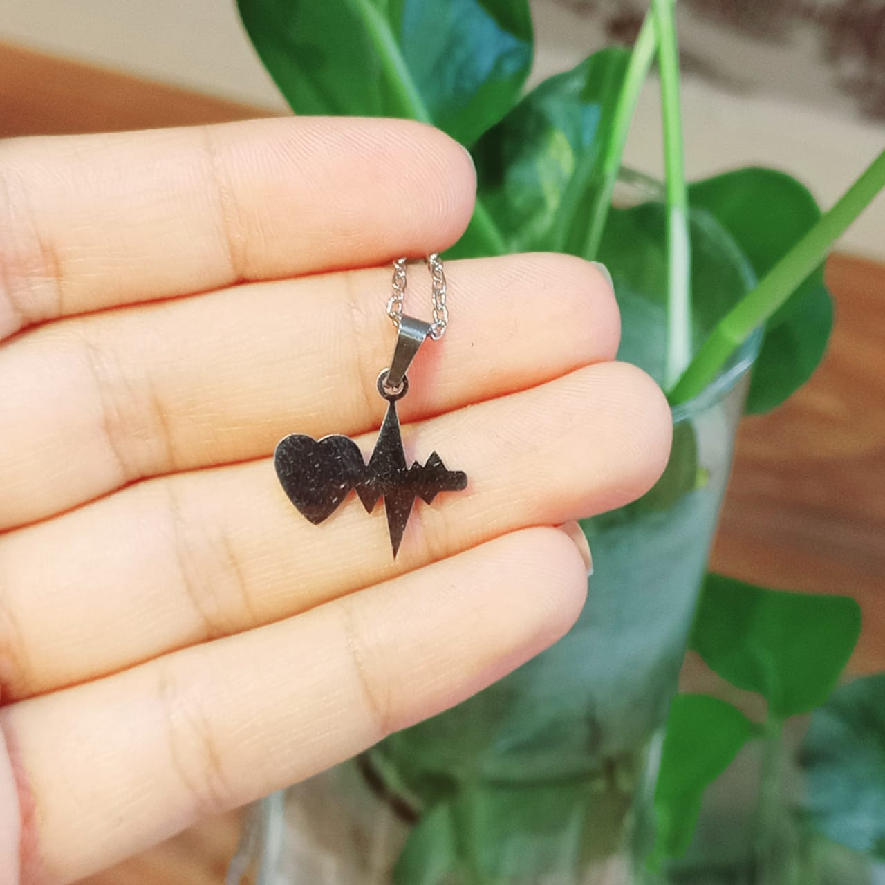 نیم ست زنانه مدل قلب و ضربان کد P2300