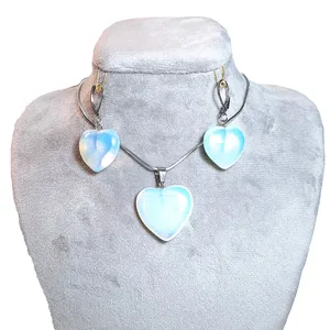 نیم ست زنانه مدل قلبی سنگ اوپال