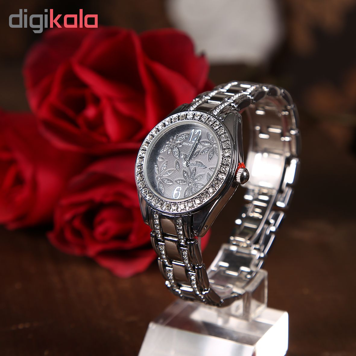 ساعت مچی عقربه ای زنانه میوتا مدل 200