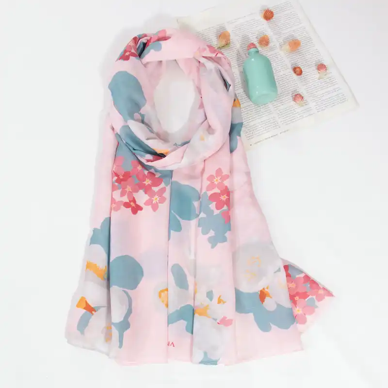 شال زنانه مدل نخی طرح شکوفه کد 2332