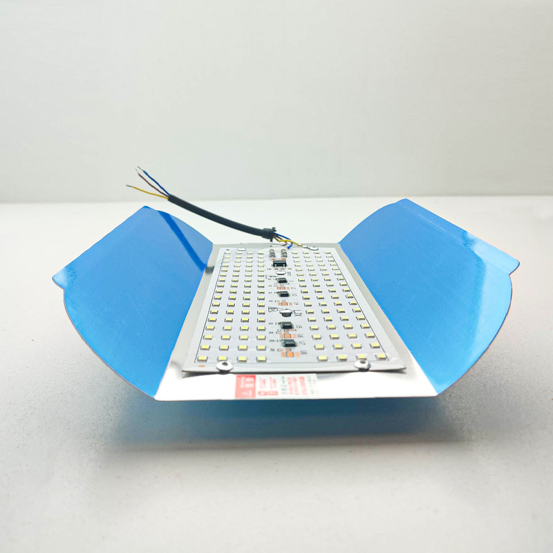 پروژکتور ال ای دی 100 وات مدل LED-PRO