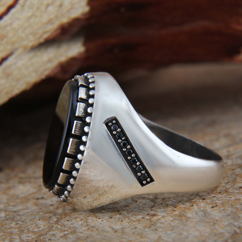 انگشتر نقره مردانه بازرگانی میلادی مدل عقیق نگین مارکازیت رکاب ترک وارداتی کد AM_4172