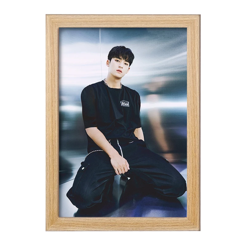 تابلو خندالو مدل مینگیو گروه سونتین Seventeen  کد 21631