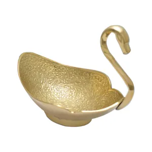 شکلات خوری برنجی مدل قو کد s10