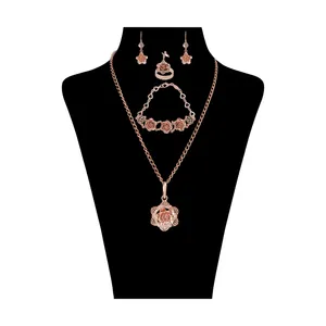 ست زنانه کد 005