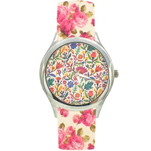 ساعت مچی عقربه ای زنانه مدل  بند پارچه ای کد 4212