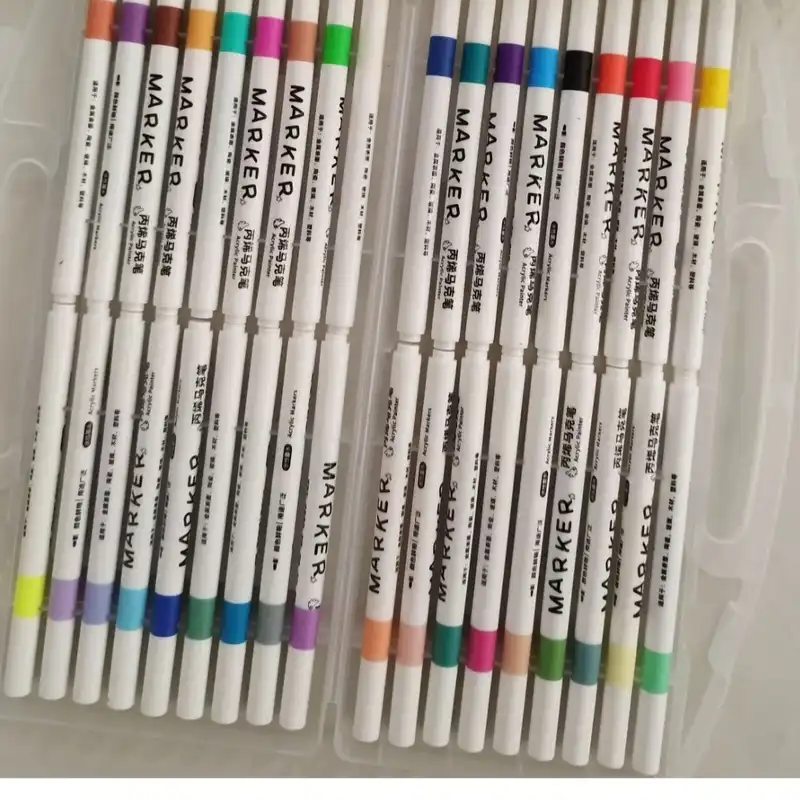 ماژیک پارچه مدل اکریلیک بسته 36 عددی