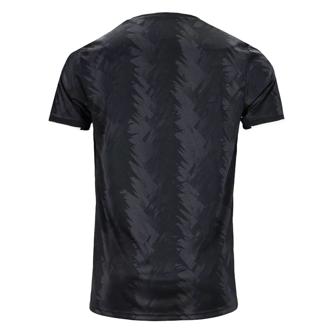 ست تی شرت آستین کوتاه و شلوارک ورزشی مردانه مدل یوونتوس کد Away-2023