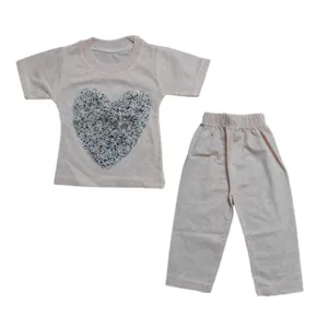 ست تی شرت و شلوارک دخترانه مدل قلب