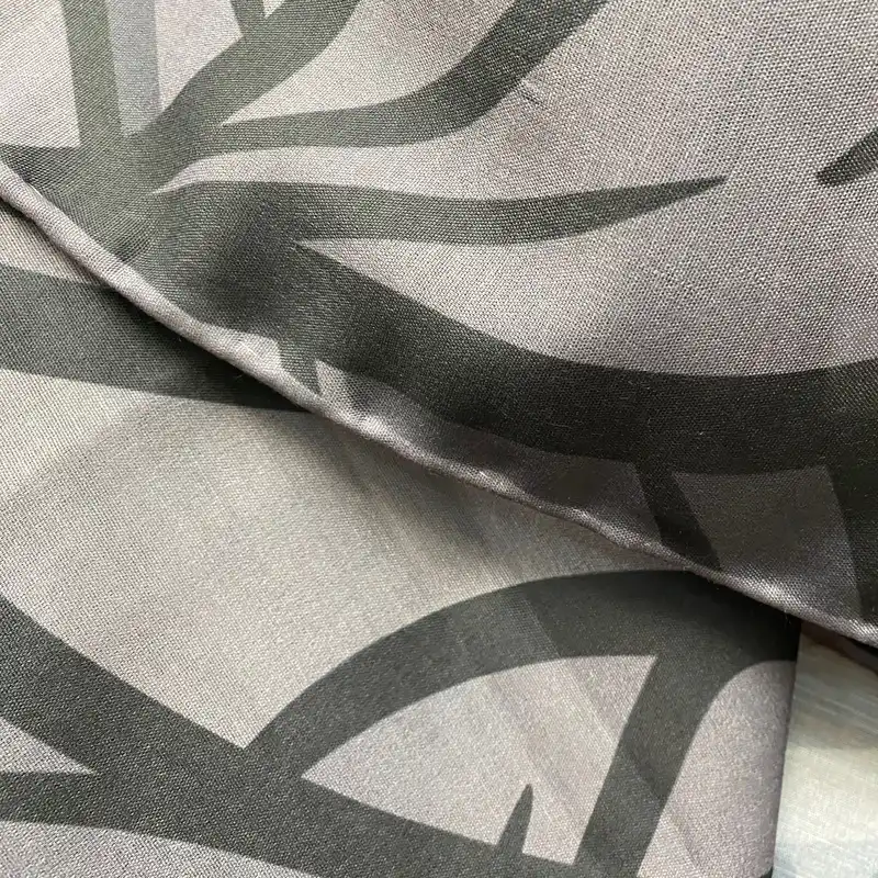 روسری زنانه مدل نخی چهار فصل کد 9120