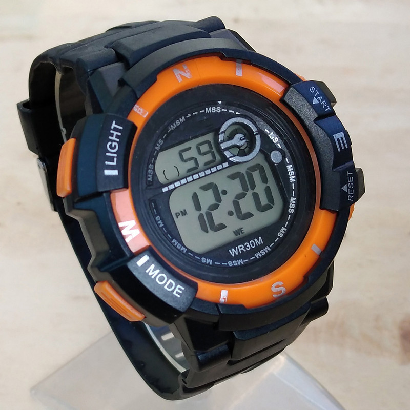 ساعت مچی دیجیتال پسرانه مدل اسپرت کد 3240