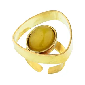 انگشتر زنانه گالری عزیزی طرح مثلث مدل 15323