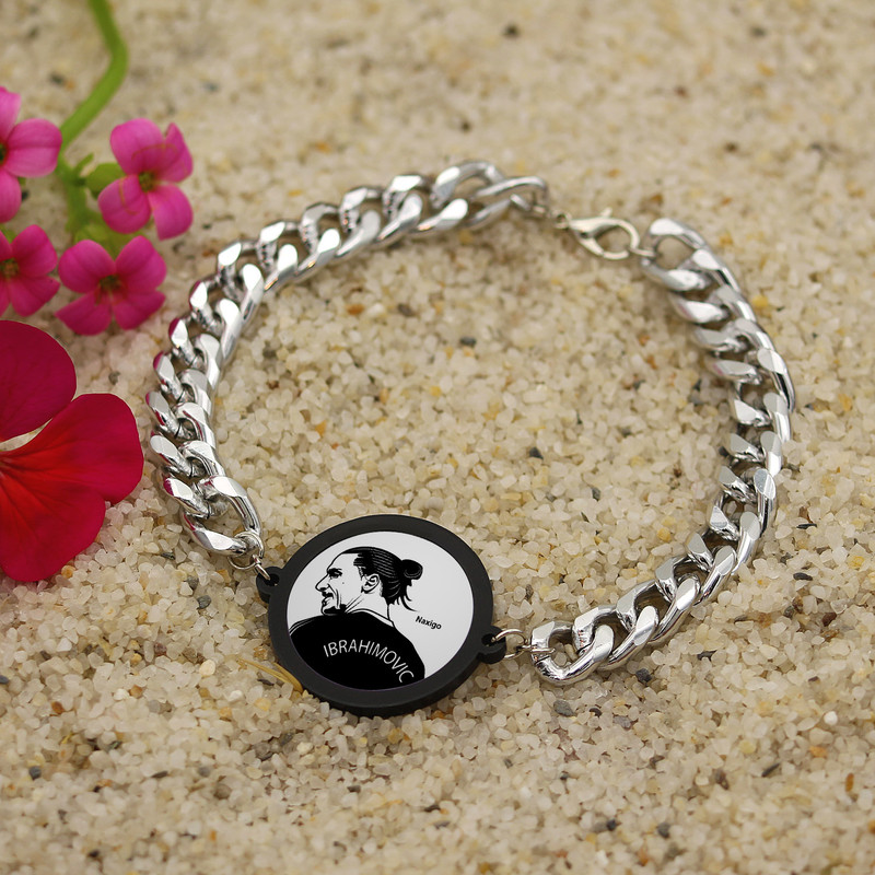 دستبند ناکسیگو مدل زلاتان اِبراهیموویچ کد BZ7795 دستبند ناکسیگو مدل زلاتان اِبراهیموویچ کد BZ7795