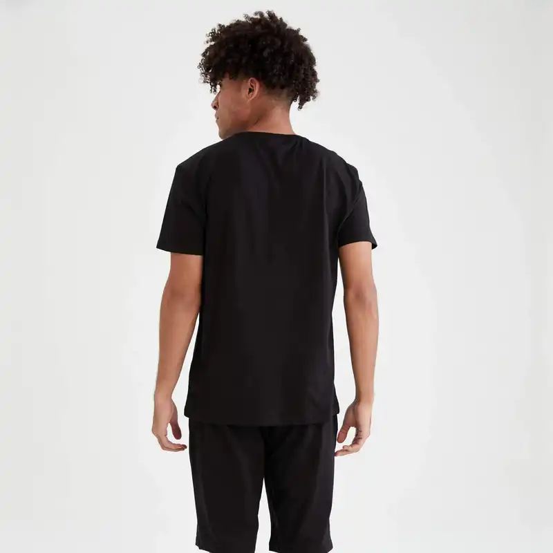 ست تی شرت و شلوارک مردانه دفکتو مدل 6709BK27