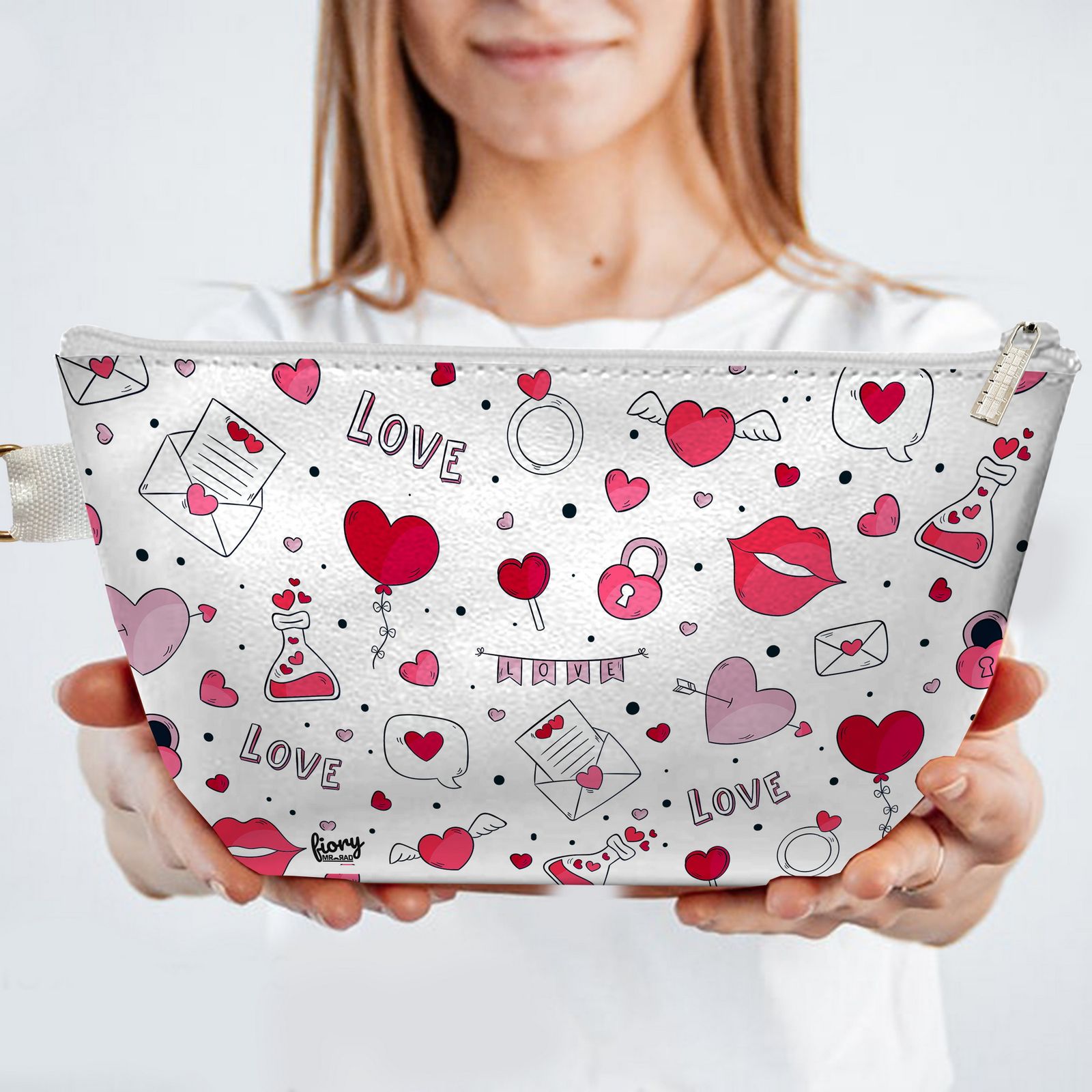 کیف لوازم آرایش زنانه فیوری مدل love کد 2232 -  - 15