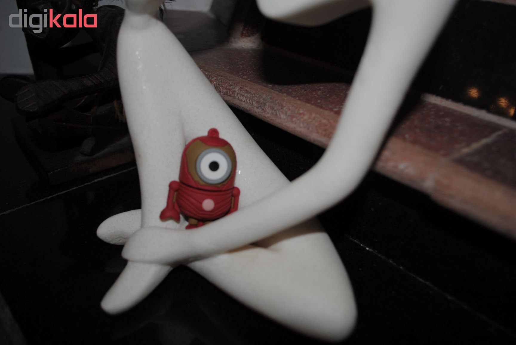 فلش مموری طرح مینیون تک چشم مدل DR7023 ظرفیت 16 گیگابایت