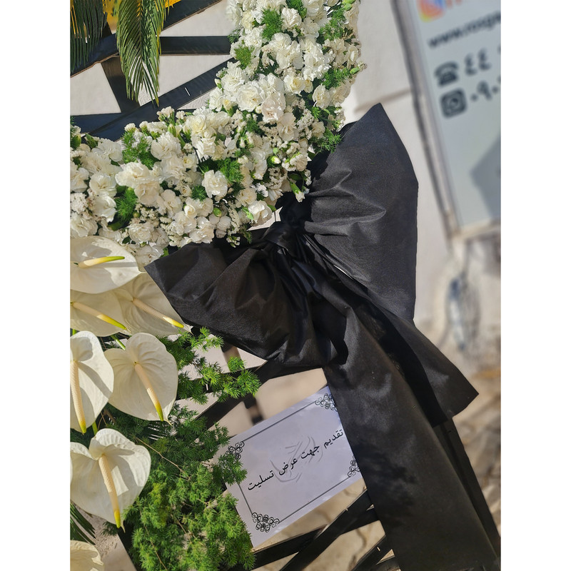 تاج گل مدل ترحیم کد 240