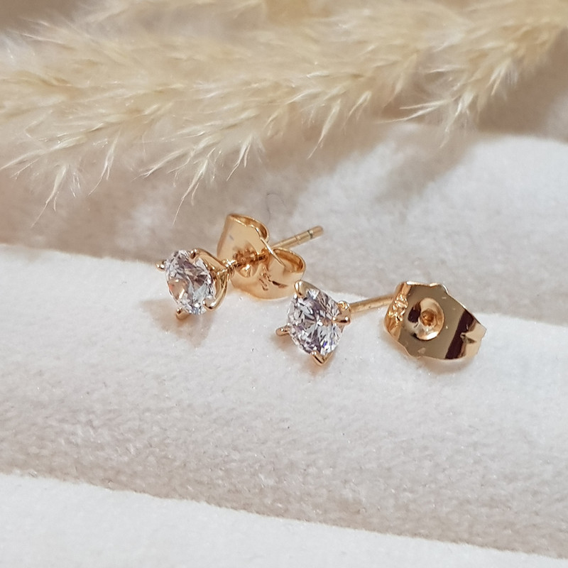 گوشواره زنانه ژوپینگ مدل تک نگین 3473